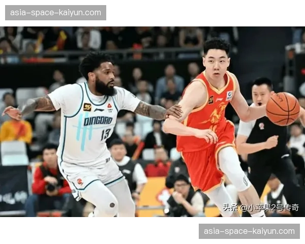 季后赛首轮潜在对决分析：广东与广厦若相遇，将重现经典恩怨