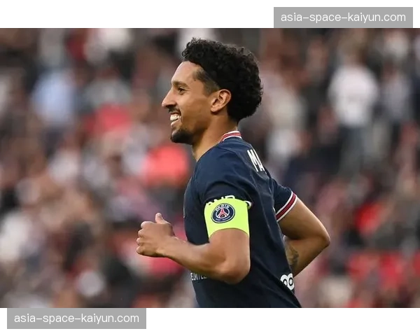 法国足球博物馆举办“法甲60年”特展，回顾联赛历史经典瞬间